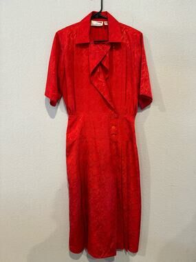 Nilani Notch Color Knee Length Buttoned Midi Shirt Dress Red Size 9/10